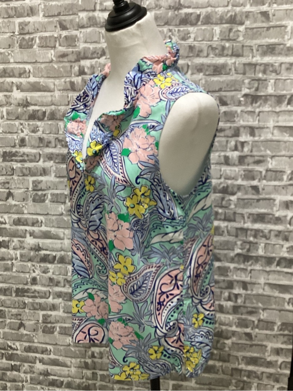crown & ivy Mint Paisley Floral Ruffle Neck Sleeveless  Top Womens Sz M, Boho